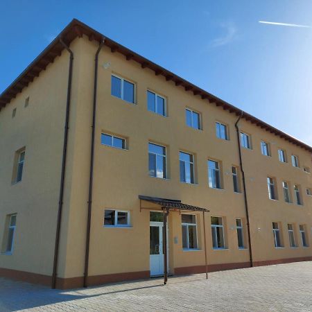 Apartamente Livada Râmnicu Vâlcea المظهر الخارجي الصورة