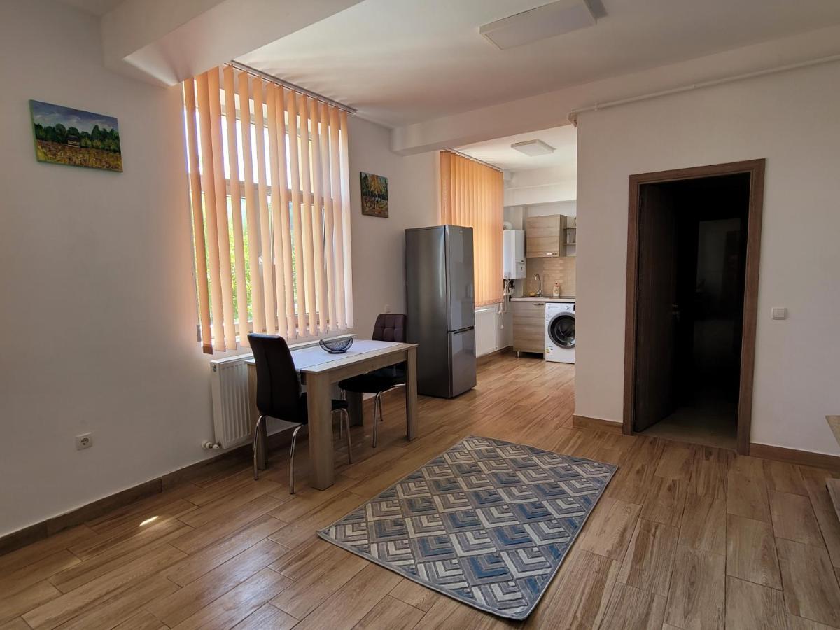 Apartamente Livada Râmnicu Vâlcea المظهر الخارجي الصورة