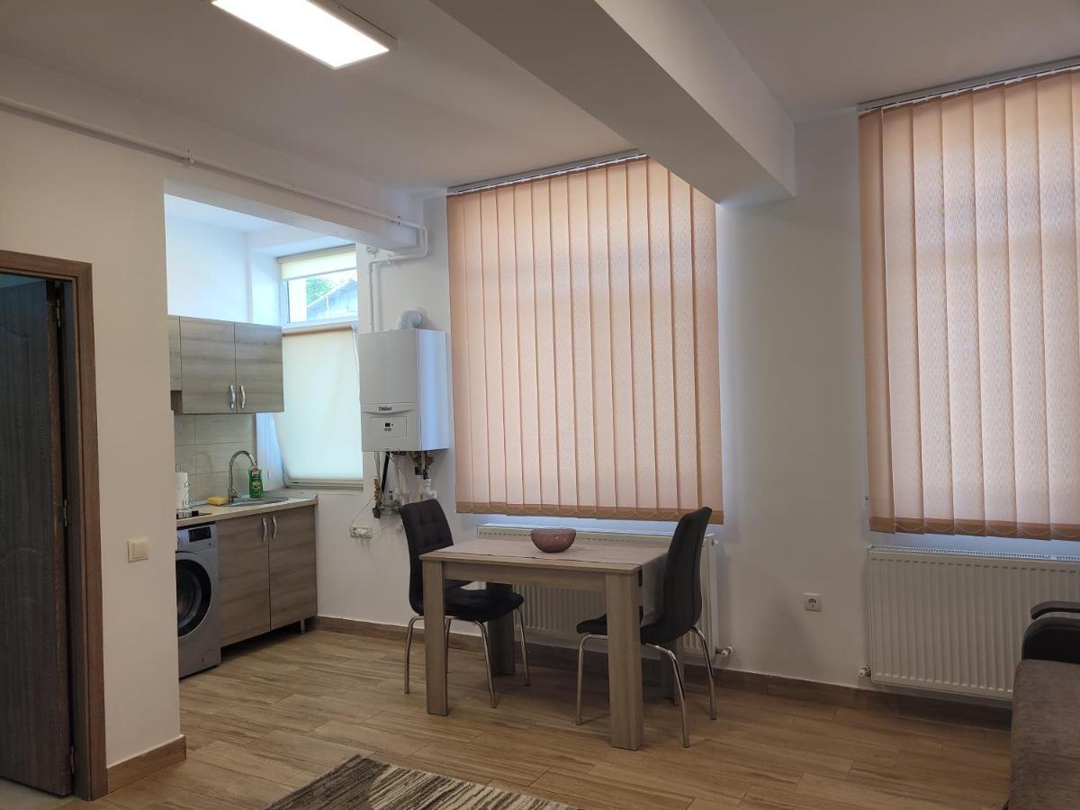Apartamente Livada Râmnicu Vâlcea المظهر الخارجي الصورة