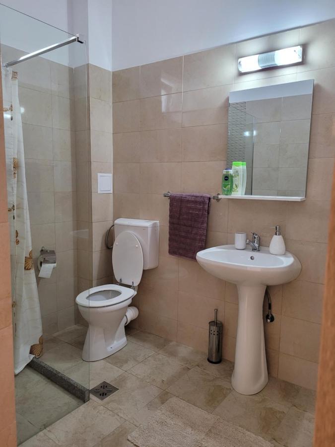 Apartamente Livada Râmnicu Vâlcea المظهر الخارجي الصورة
