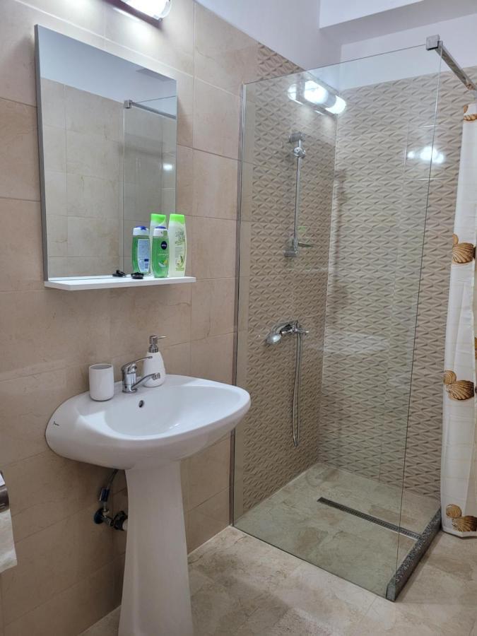 Apartamente Livada Râmnicu Vâlcea المظهر الخارجي الصورة