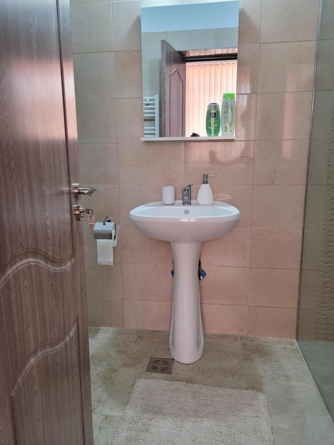 Apartamente Livada Râmnicu Vâlcea المظهر الخارجي الصورة