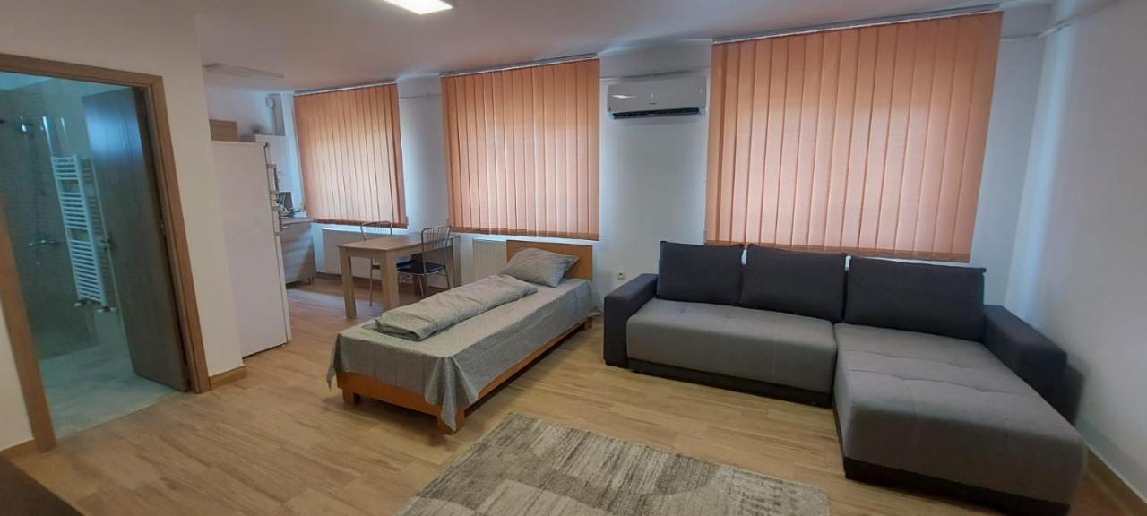 Apartamente Livada Râmnicu Vâlcea المظهر الخارجي الصورة